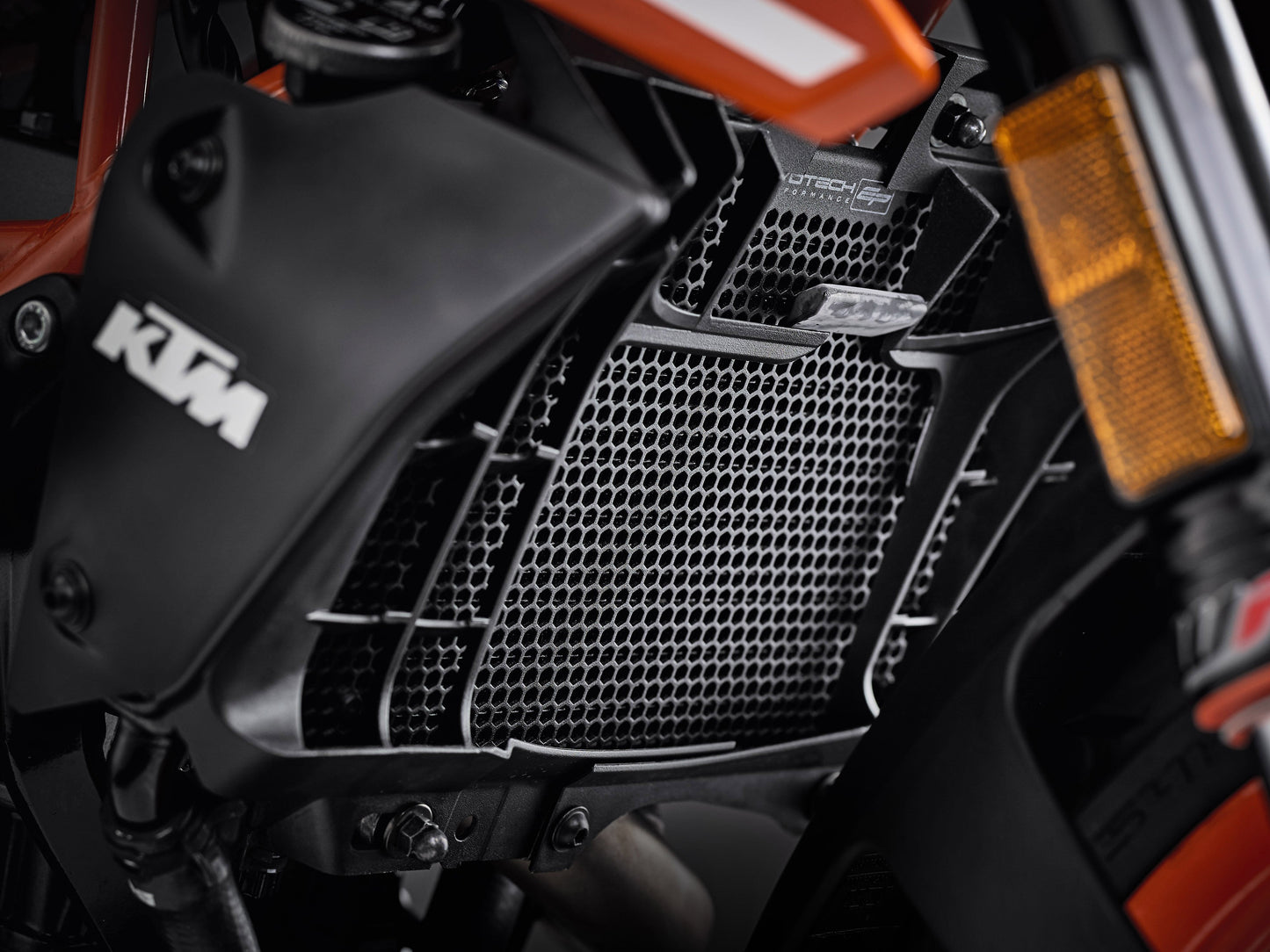 EVOTECH KTM 125 / 250 / 390 Duke Radiator Guard