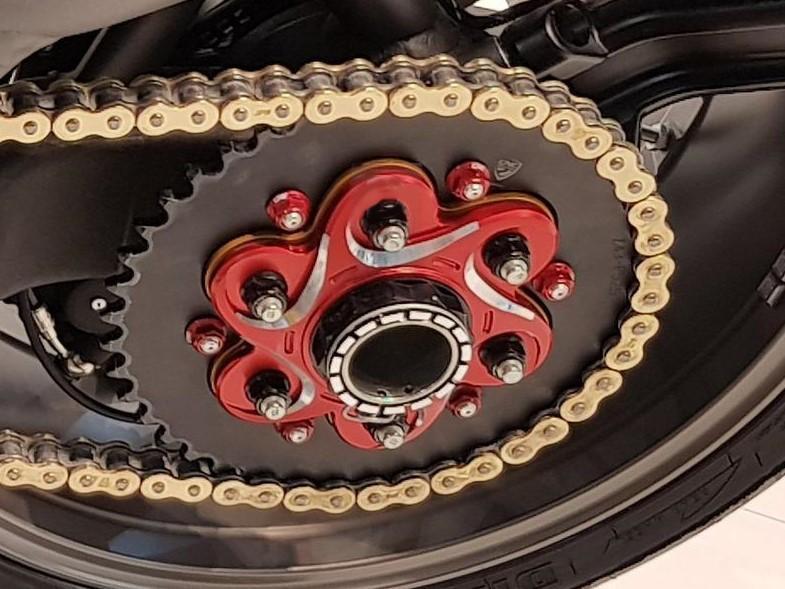 CNC RACING Ducati Monster 1200 / SuperSport 939 Full Rear Sprocket Kit