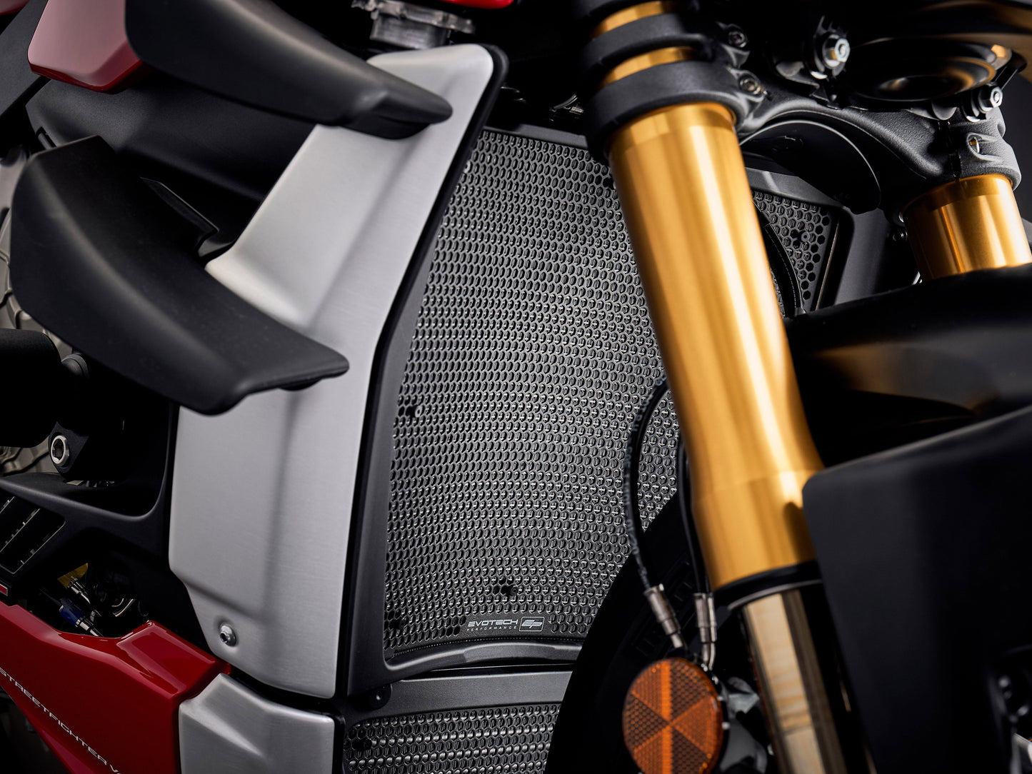 EVOTECH Ducati Streetfighter V4 Radiator Guard Set