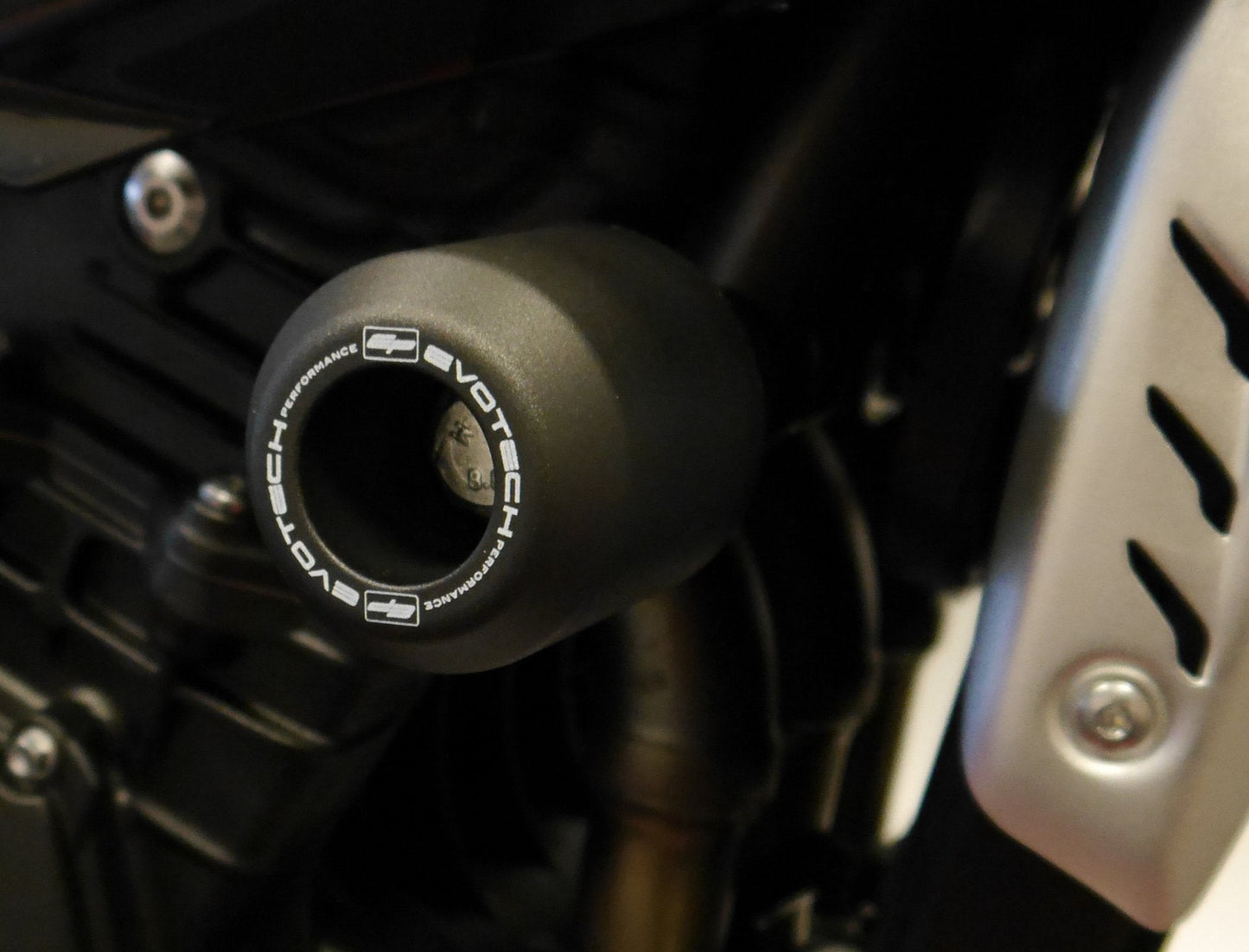 EVOTECH Triumph Speed Triple (2016+) Frame Crash Protection Sliders