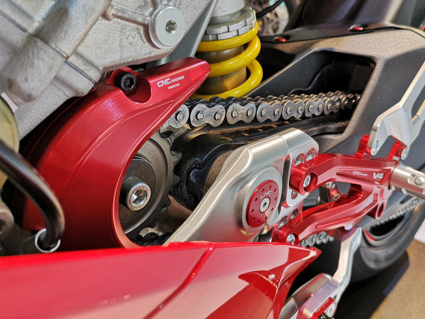 CP172 - CNC RACING Ducati Panigale V4 (2018+) Front Sprocket Cover