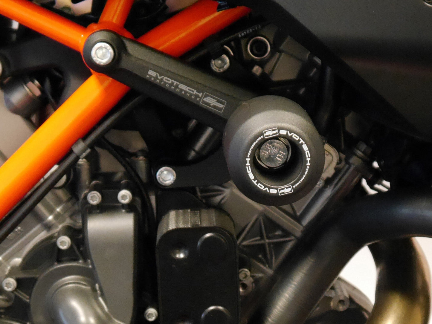 EVOTECH KTM 1290 Super Duke GT Frame Crash Protection Sliders