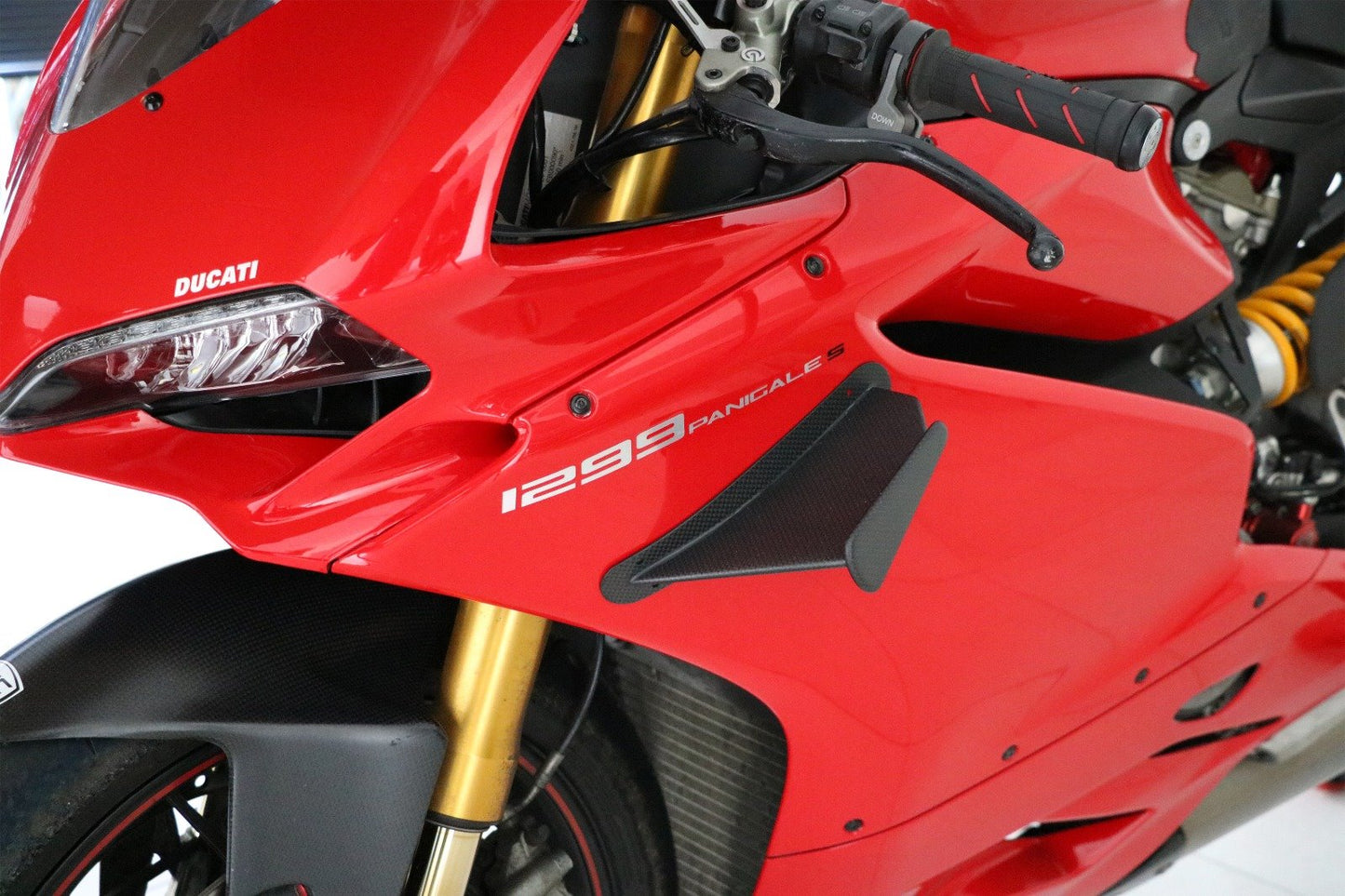 ZW001 - CNC RACING Ducati Panigale (12/19) MotoGP Carbon Aerodynamic Winglets