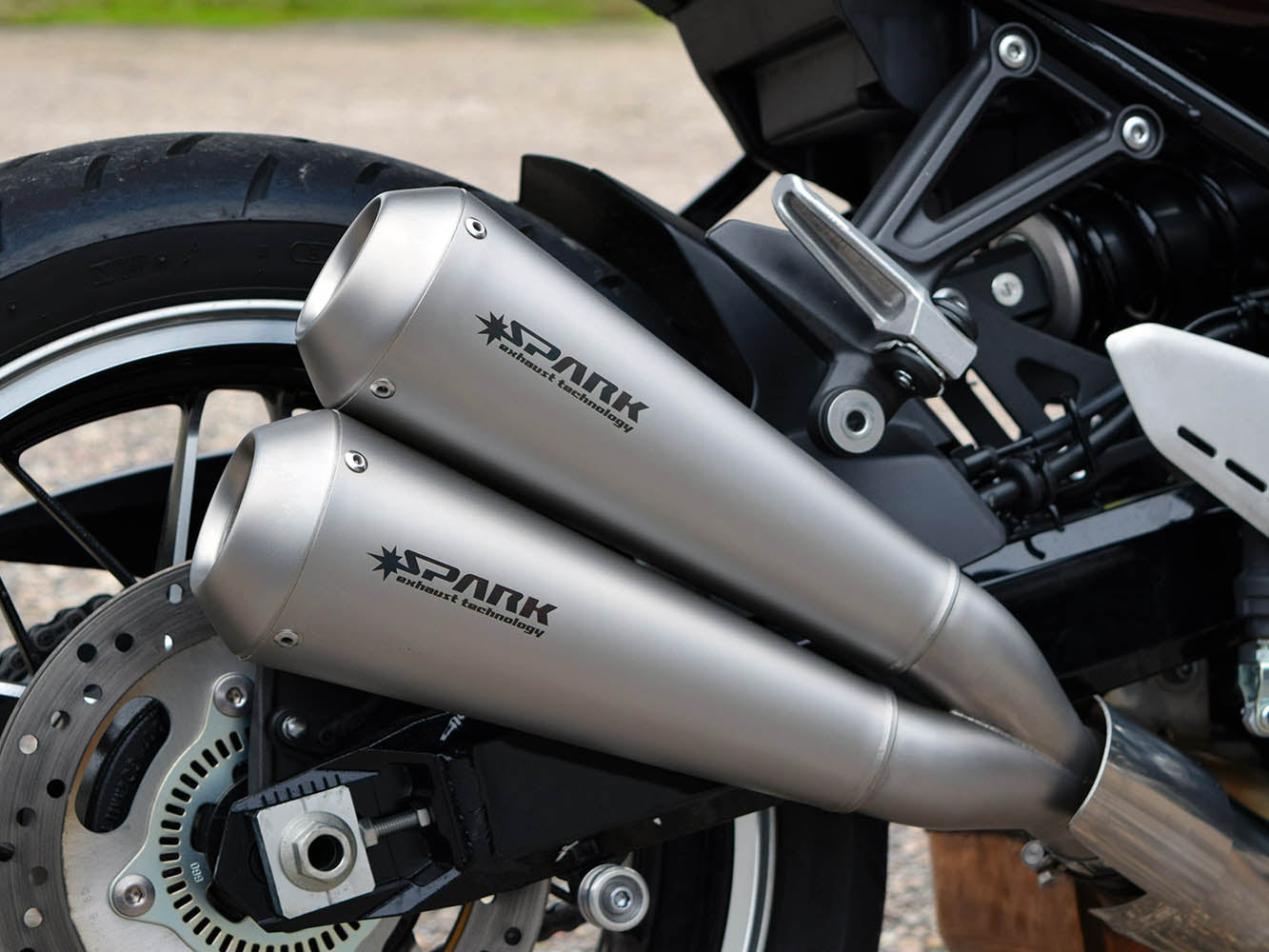 SPARK GKA1102 Kawasaki Z900RS (17/20) Stainless Steel Slip-on Exhaust "Classic" (EU Homologated) – Accessories in the 2WheelsHero Motorcycle Aftermarket Accessories and Parts Online Shop