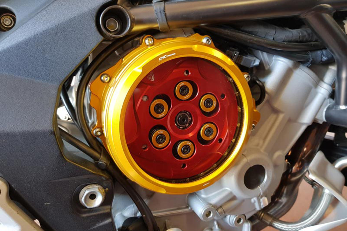 CA300 - CNC RACING MV Agusta Oil Bath Clear Clutch Cover (hydraulic control)