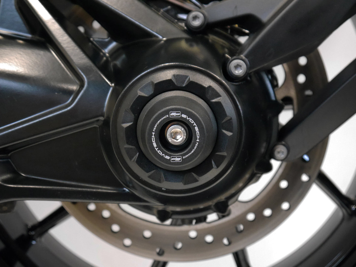 EVOTECH BMW R1200 / R1250 Rear Wheel Sliders