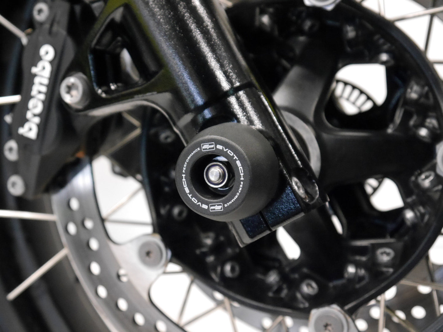 EVOTECH BMW R nineT Front Wheel Sliders