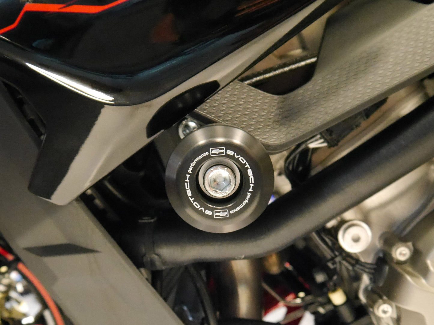 EVOTECH BMW S1000R (17/20) Frame Crash Protection Sliders