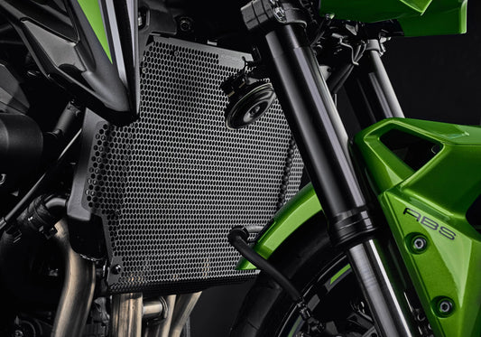 EVOTECH Kawasaki Z900 (2017+) Radiator Guard