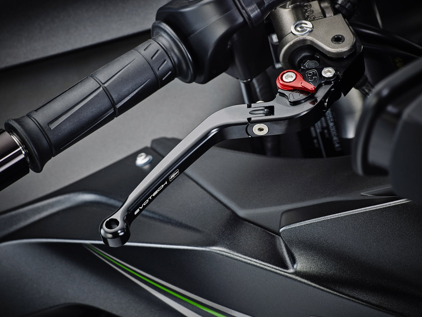 EVOTECH Kawasaki ZX-10R (16/20) Handlebar Levers (long, folding)