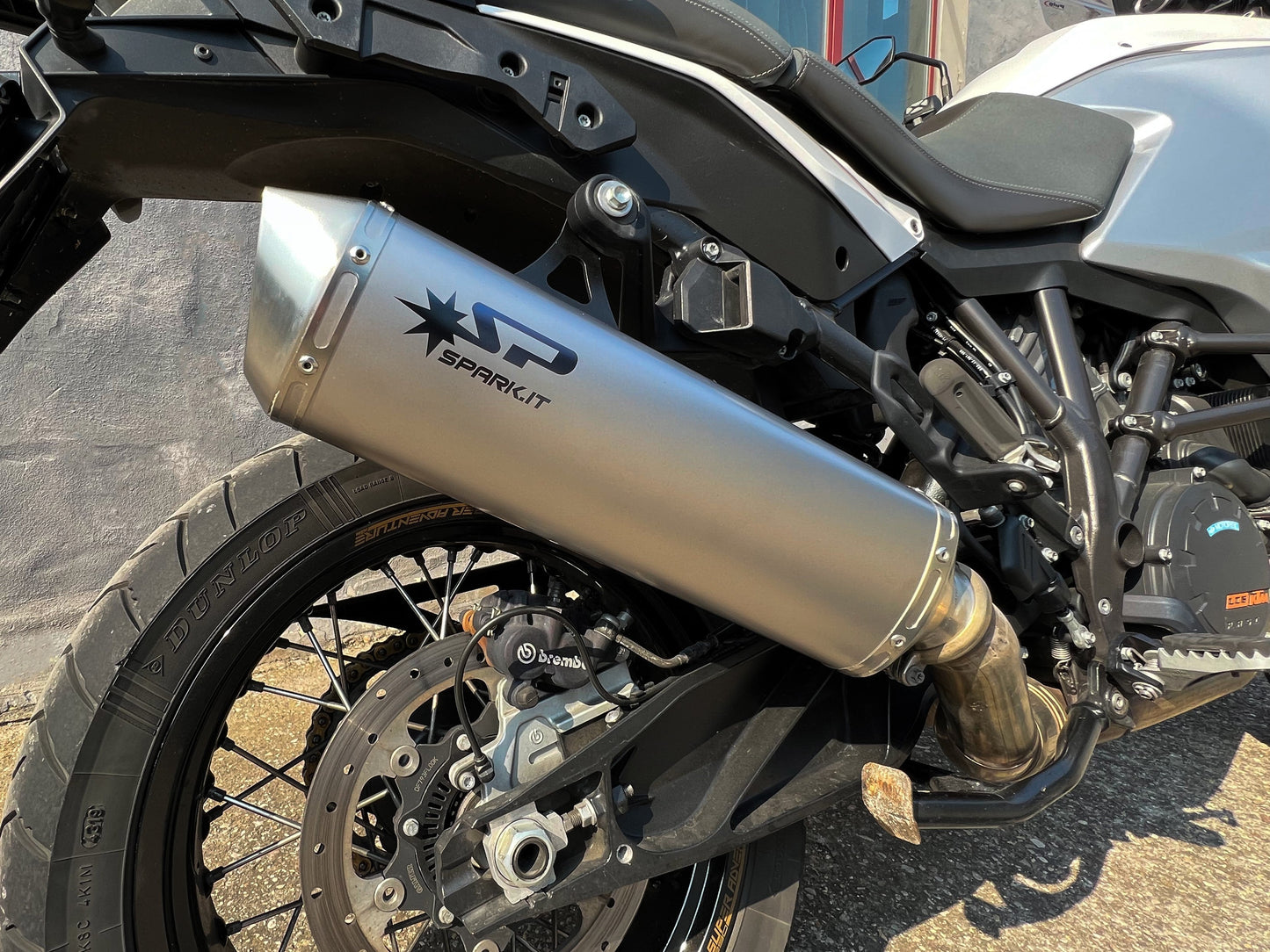 SPARK GKT0201 KTM 1090 / 1190 Adventure / 1290 Super Adventure (13/20) Slip-on Exhaust "Force" (approved; titanium) – Accessories in the 2WheelsHero Motorcycle Aftermarket Accessories and Parts Online Shop