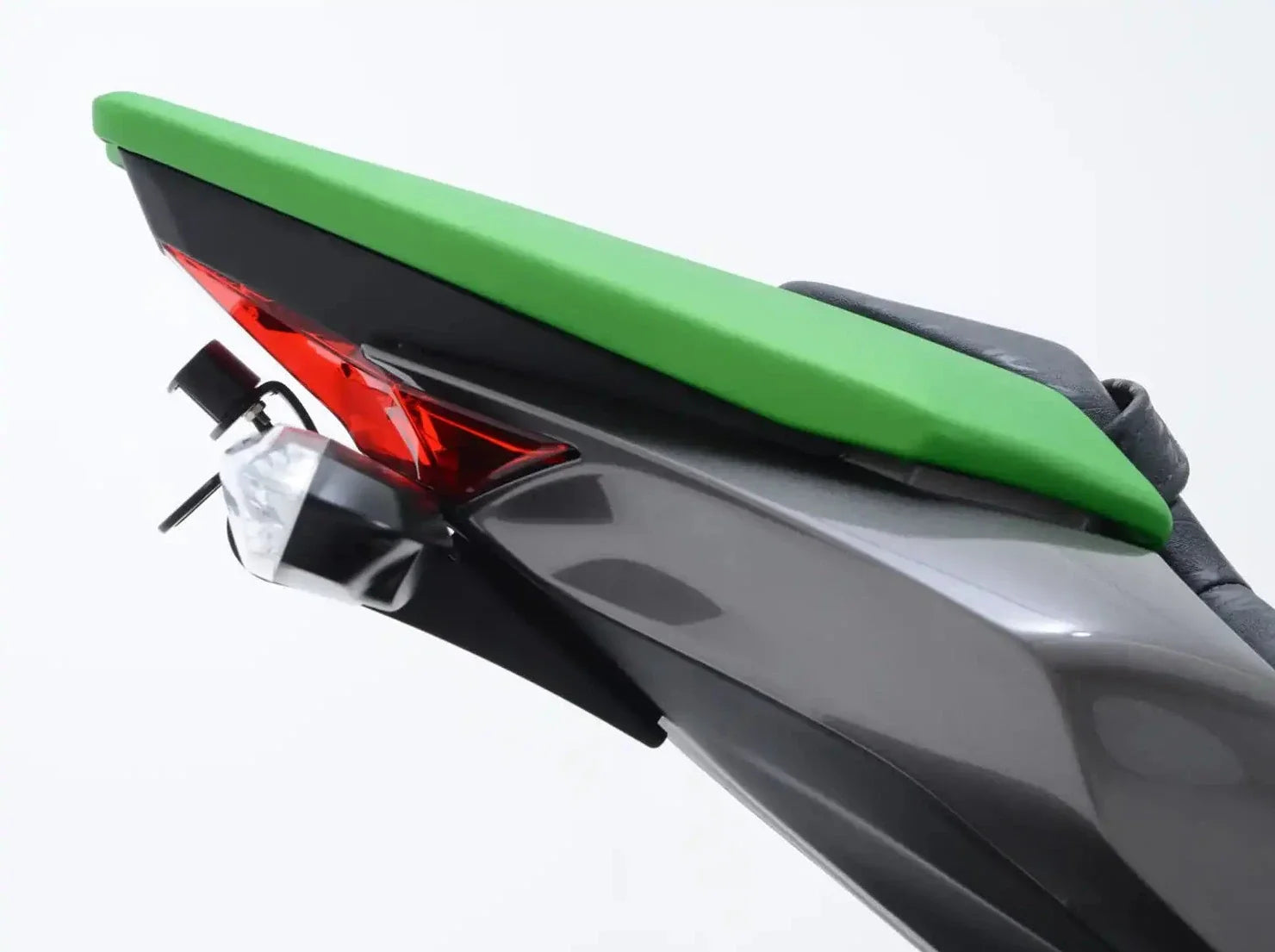 LP0156 - R&G RACING Kawasaki Z1000 / Z1000R (2014+) Tail Tidy – Accessories in the 2WheelsHero Motorcycle Aftermarket Accessories and Parts Online Shop