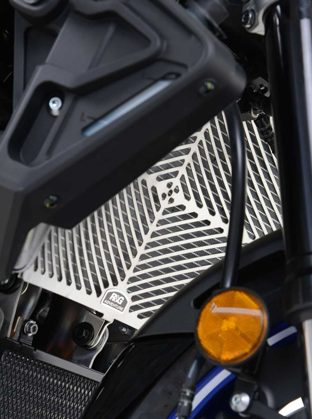 SRG0036 - R&G RACING Yamaha MT-10 / YZF-R1 Radiator Guard (steel) – Accessories in the 2WheelsHero Motorcycle Aftermarket Accessories and Parts Online Shop