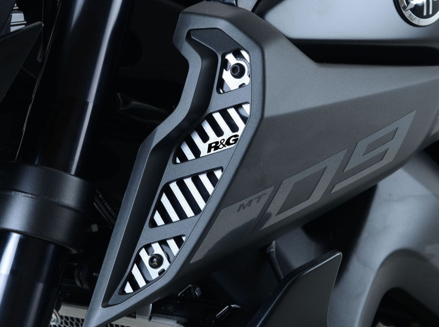 AIC0005 - R&G RACING Yamaha MT-09 (17/20) Air Intake Covers – Accessories in the 2WheelsHero Motorcycle Aftermarket Accessories and Parts Online Shop