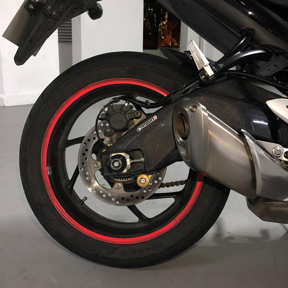 CARBON2RACE Suzuki GSX-S1000 (2015+) Carbon Swingarm Covers