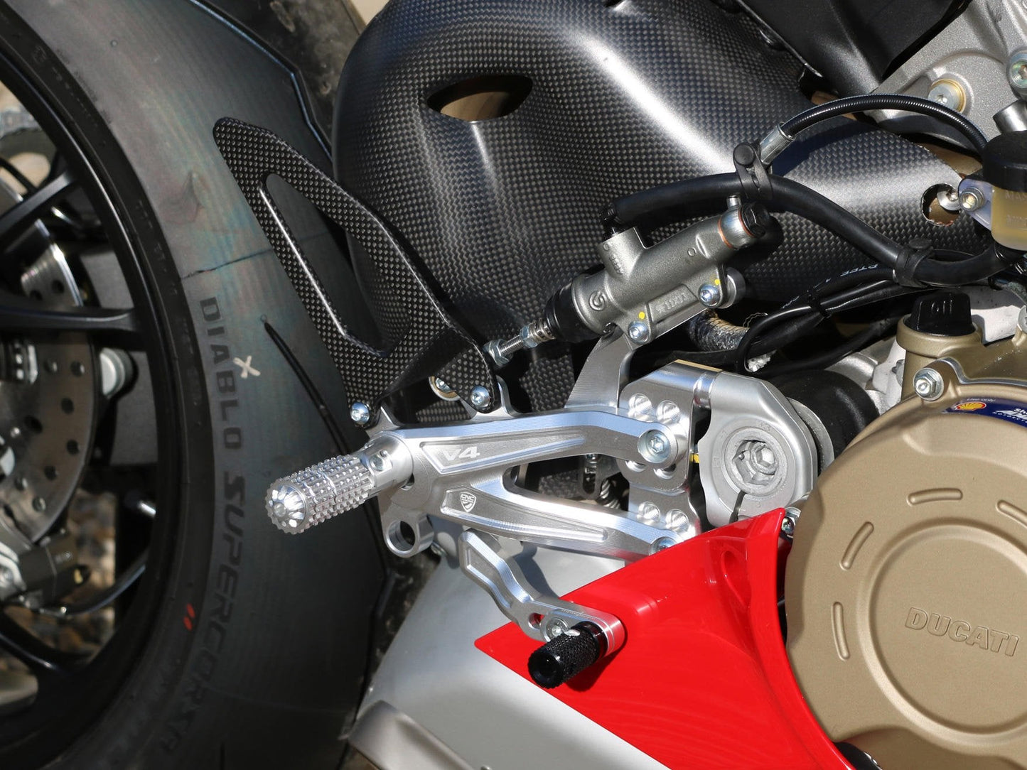 ZA866 - CNC RACING Ducati Panigale V4 Carbon Heel Guards (for CNC Racing rearsets)