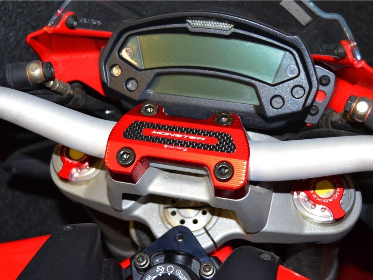 BM06 - DUCABIKE Ducati Monster 696 Handlebar Clamp