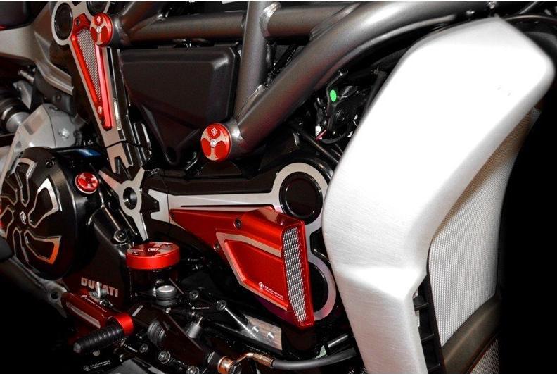 CAO01 - DUCABIKE Ducati XDiavel Horizontal Air Intake Cover