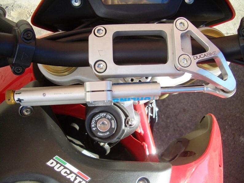 Ducati Hypermotard 1100 OHLINS Steering Damper + DUCABIKE Mounting Kit