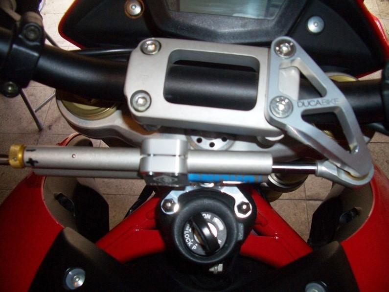 Ducati Hypermotard 1100 OHLINS Steering Damper + DUCABIKE Mounting Kit