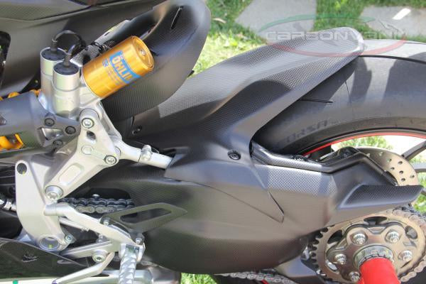 CARBONVANI Ducati Panigale V2 / 1299 / 1199 Carbon Swingarm Guard