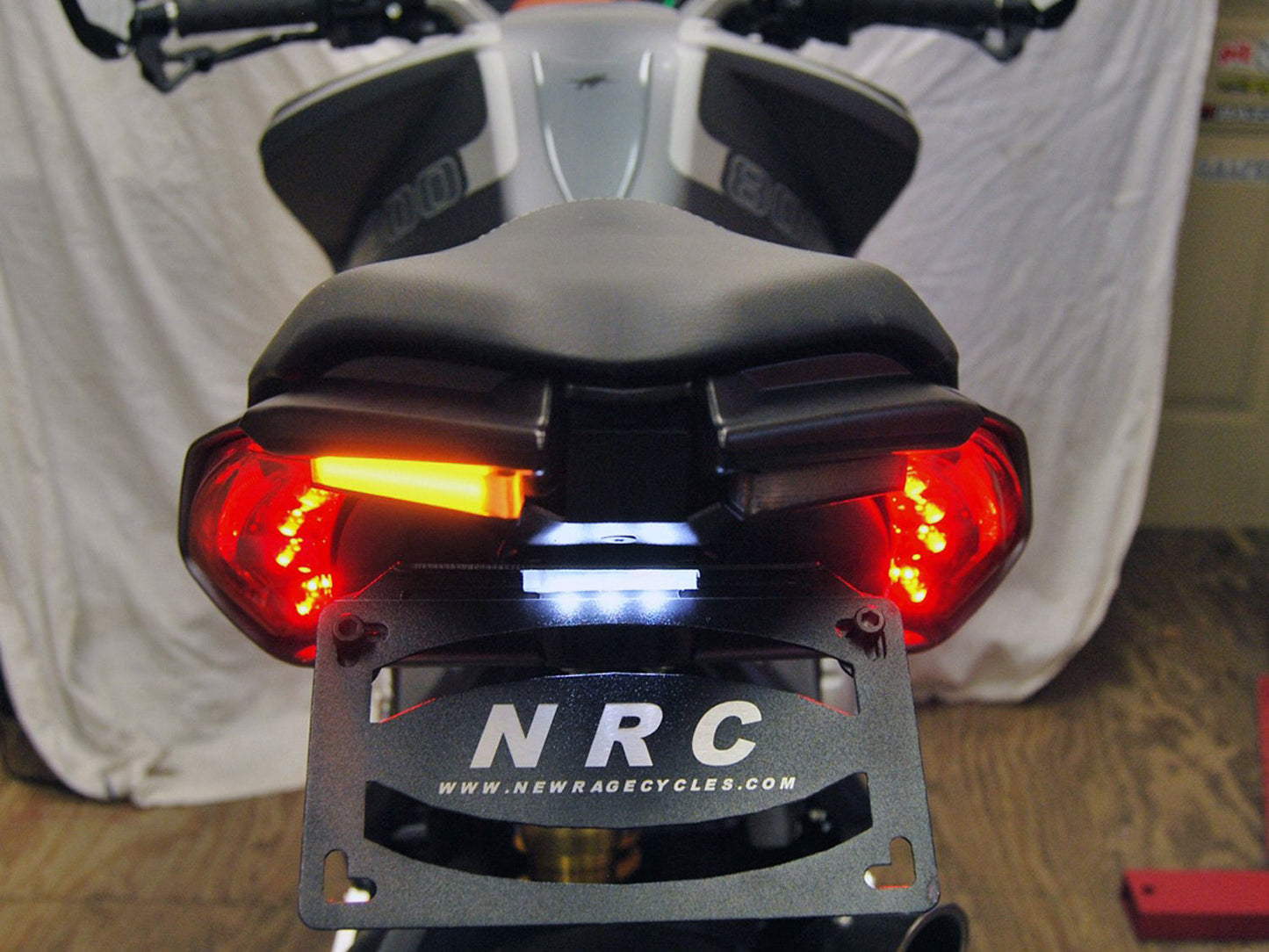 NEW RAGE CYCLES MV Agusta Dragster 800 (14/17) LED Fender Eliminator