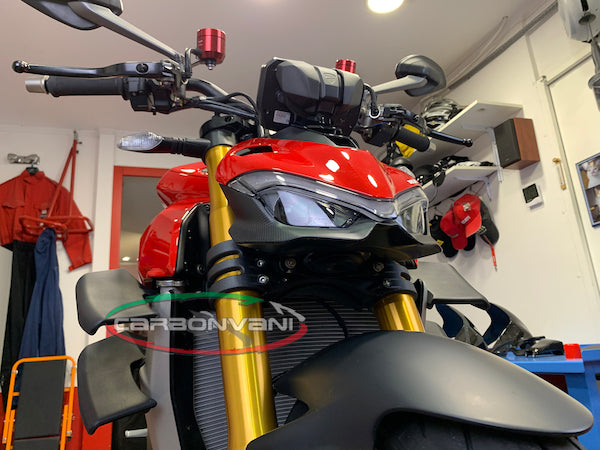 CARBONVANI Ducati Streetfighter V2 (2022+) Carbon Headlight Fairing (lower part)