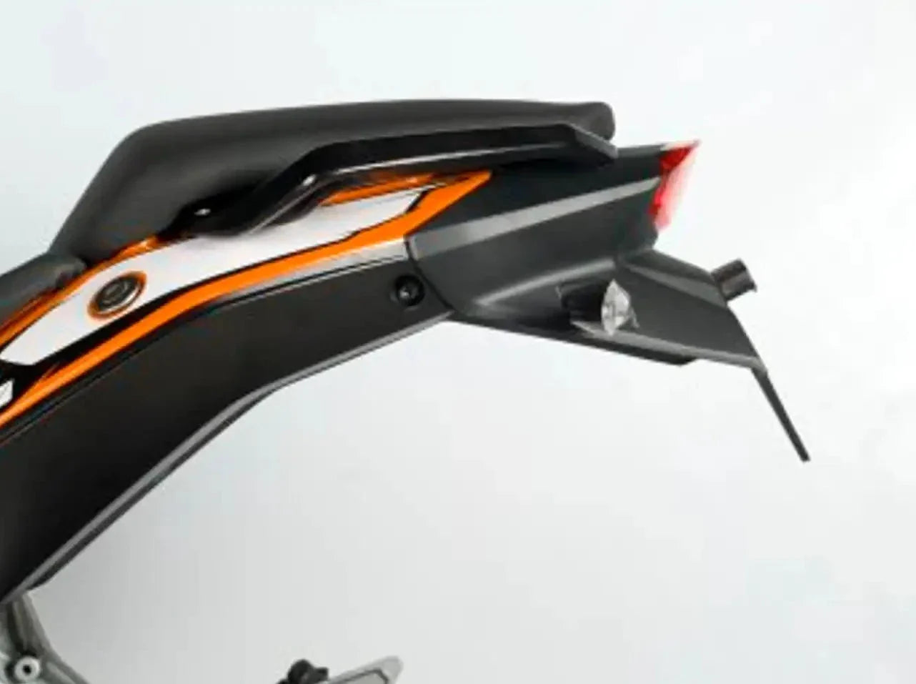 LP0108 - R&G RACING KTM 125 / 200 / 390 Duke Tail Tidy (plastic version) – Accessories in the 2WheelsHero Motorcycle Aftermarket Accessories and Parts Online Shop