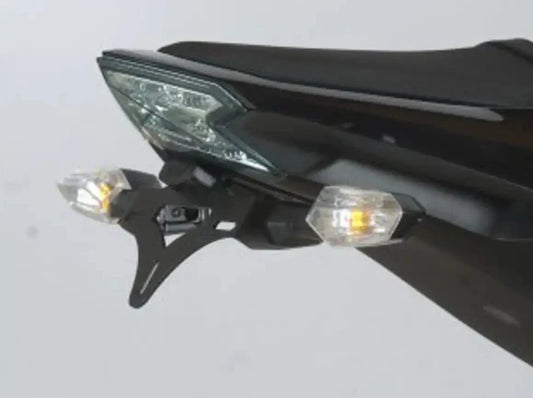 LP0135 - R&G RACING Kawasaki Z800 (2013+) Tail Tidy (OEM indicators) – Accessories in the 2WheelsHero Motorcycle Aftermarket Accessories and Parts Online Shop