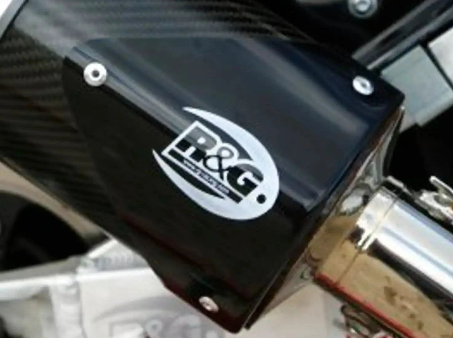 EP0007 - R&G RACING Suzuki GSX-R1000 (07/08) Tri Oval Exhaust Protector (can cover) – Accessories in the 2WheelsHero Motorcycle Aftermarket Accessories and Parts Online Shop