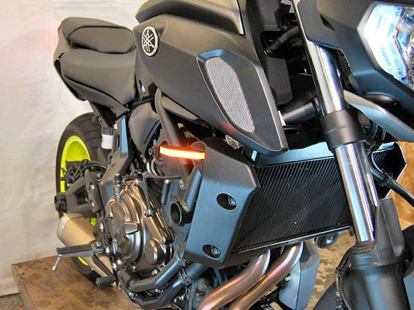 NEW RAGE CYCLES Yamaha MT-07 (18/...) LED Front Turn Signals