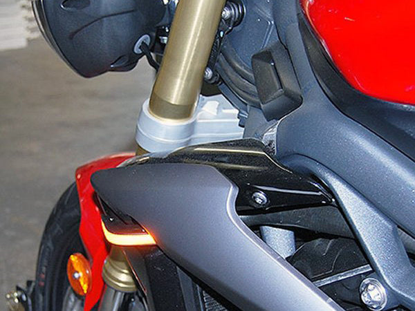 NEW RAGE CYCLES Triumph STREET TRIPLE LED Front Turn Signals (2013 – 2017)