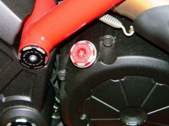 TOO01 - DBK Triumph Engine Oil Cap