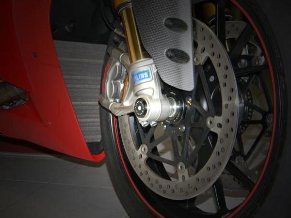 TRD01 - DUCABIKE Ducati Wheel Cap (right)